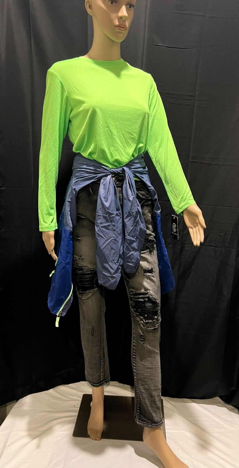 Woman's Long Sleeve Champion Shirt M - New w/ Tags - FREE SHIPPING