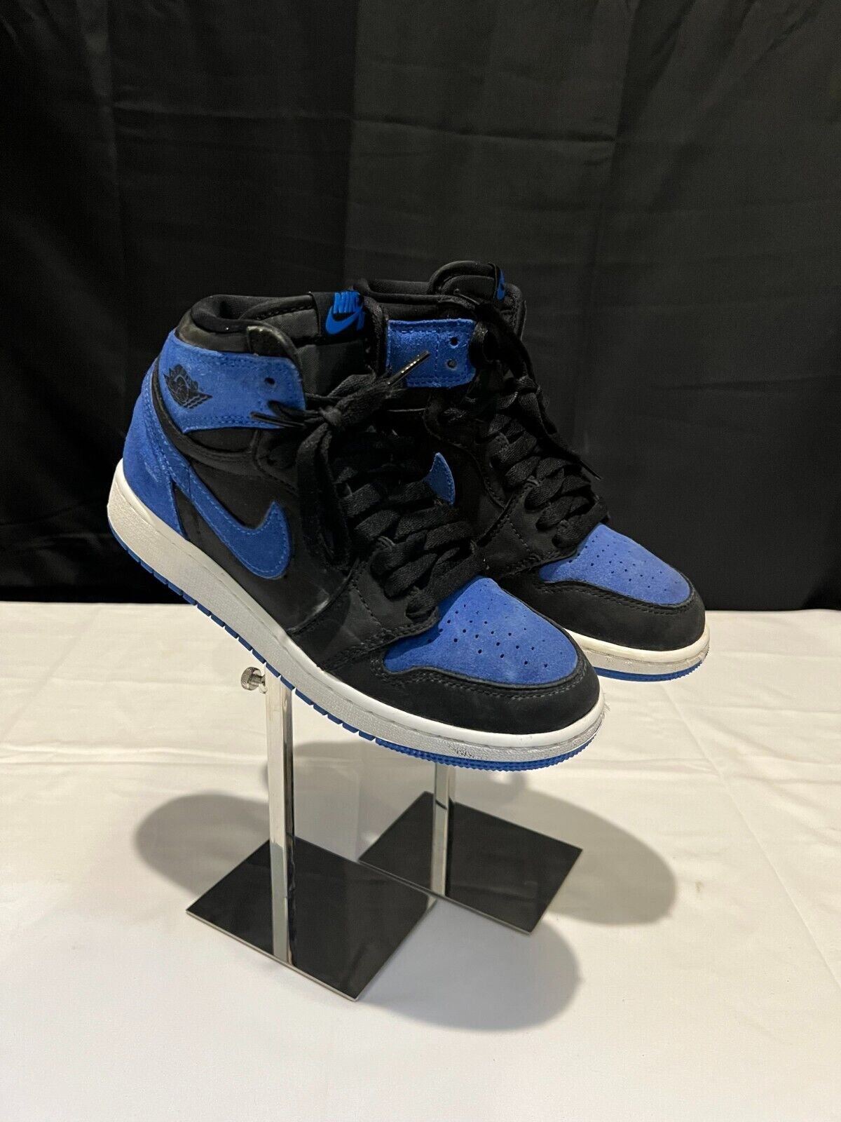 Air Jordans Youth 5.5 - Very Gently Used - FREE SHIPPING