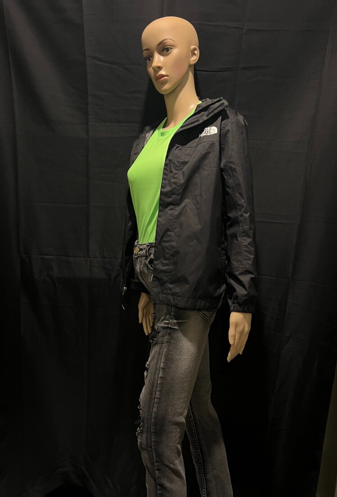 Woman's Northface Jacket Size 14- Very Gently Used - FREE SHIPPING