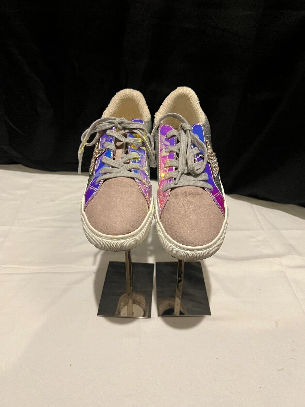Steve Madden Tennis Shoes Youth 3 - Gently Used - FREE SHIPPING!