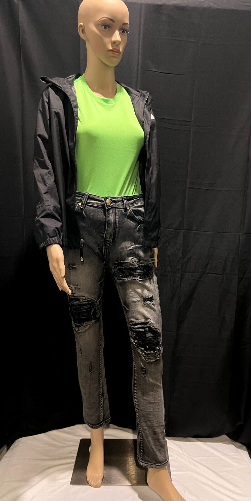 Woman's Northface Jacket Size 14- Very Gently Used - FREE SHIPPING