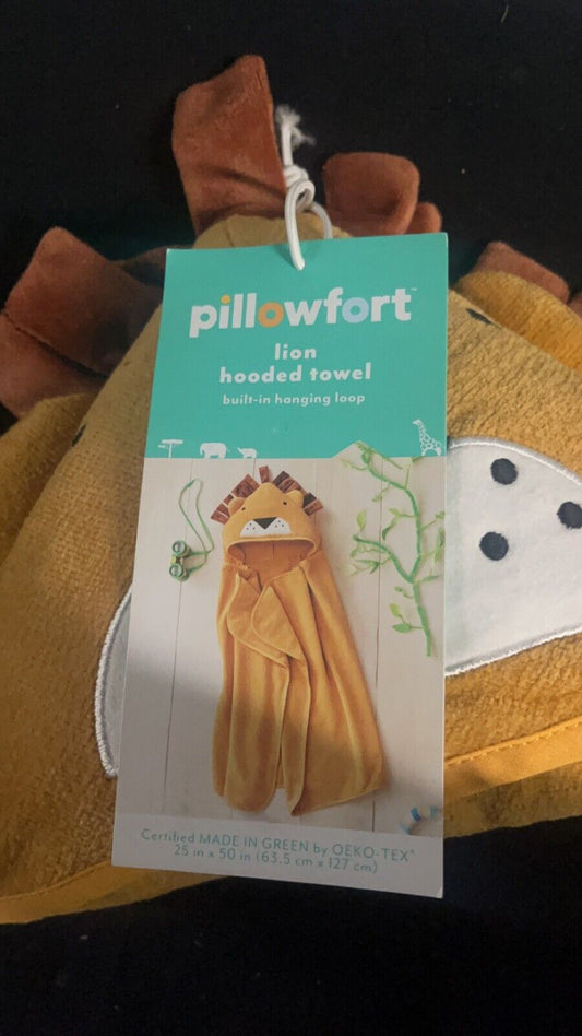 Pillowfort Lion Hooded Towel- BRAND NEW!!!